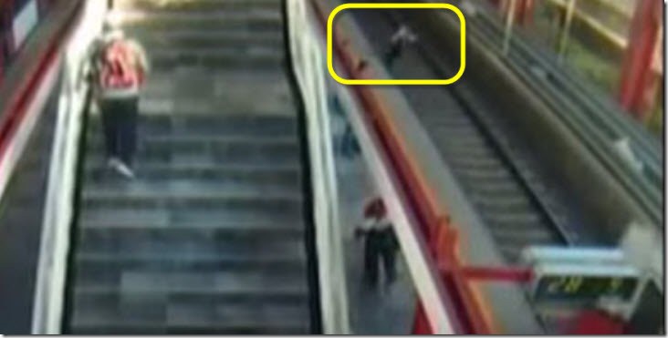 Mujer suicida en Metro de México